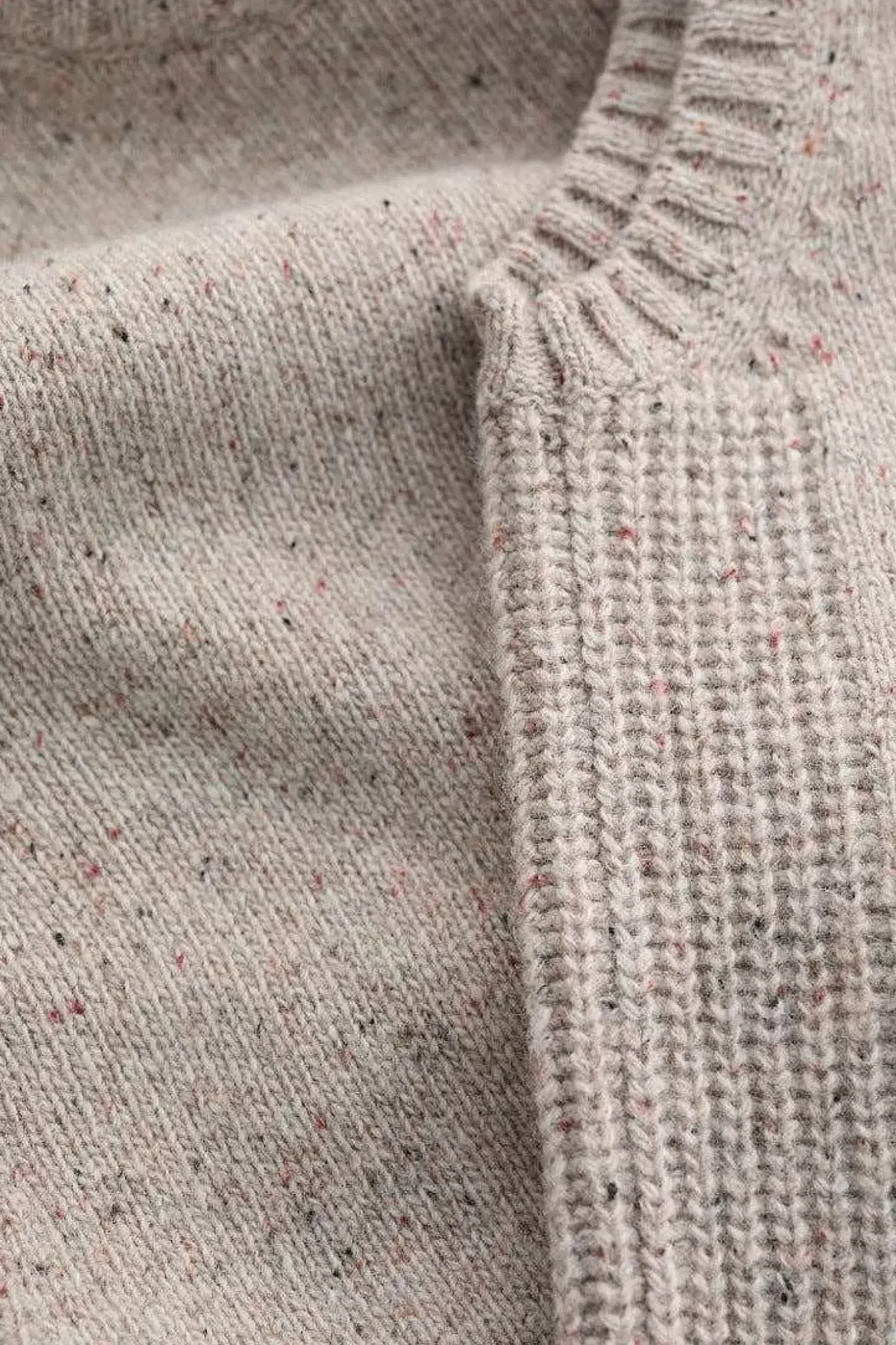 Coupling Knitted Vest