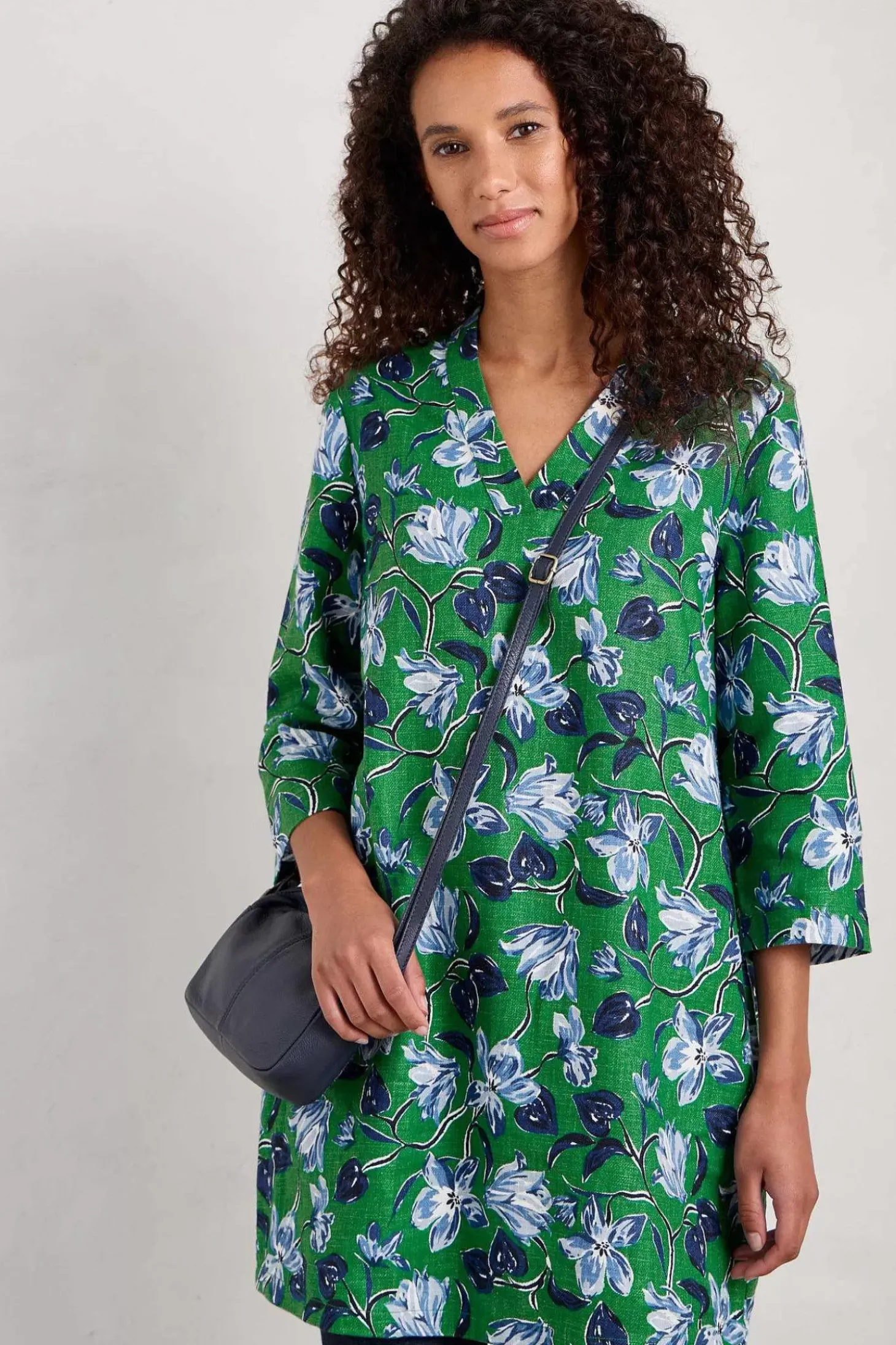Curves Flow Ramie Tunic