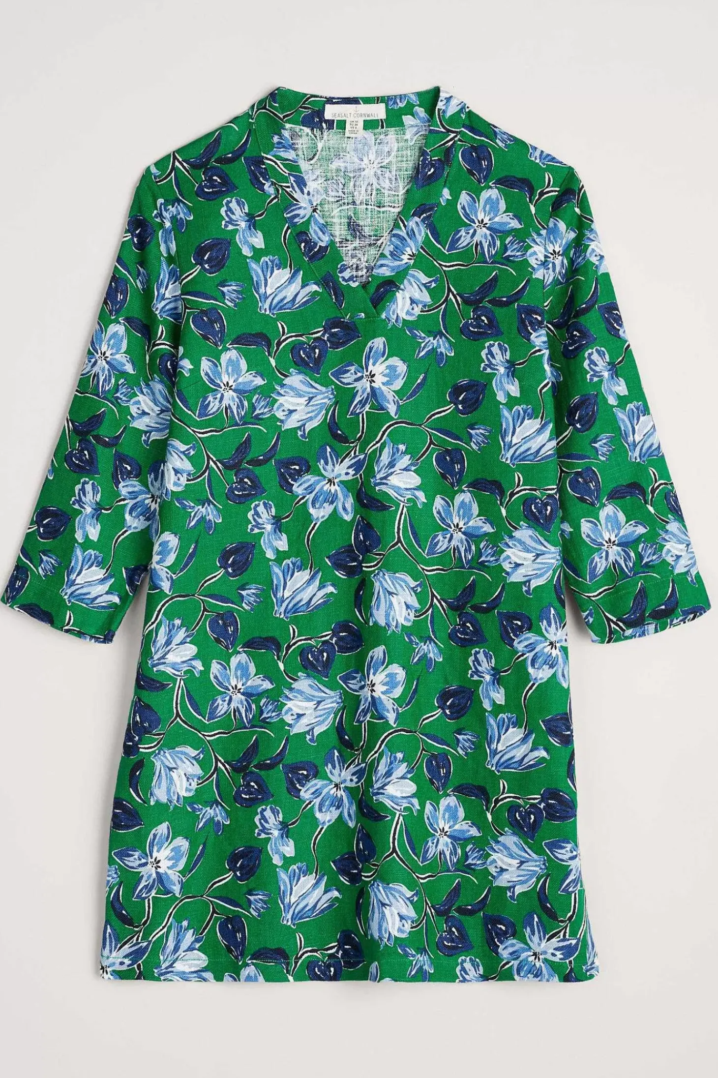 Curves Flow Ramie Tunic