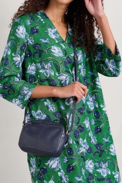 Curves Flow Ramie Tunic