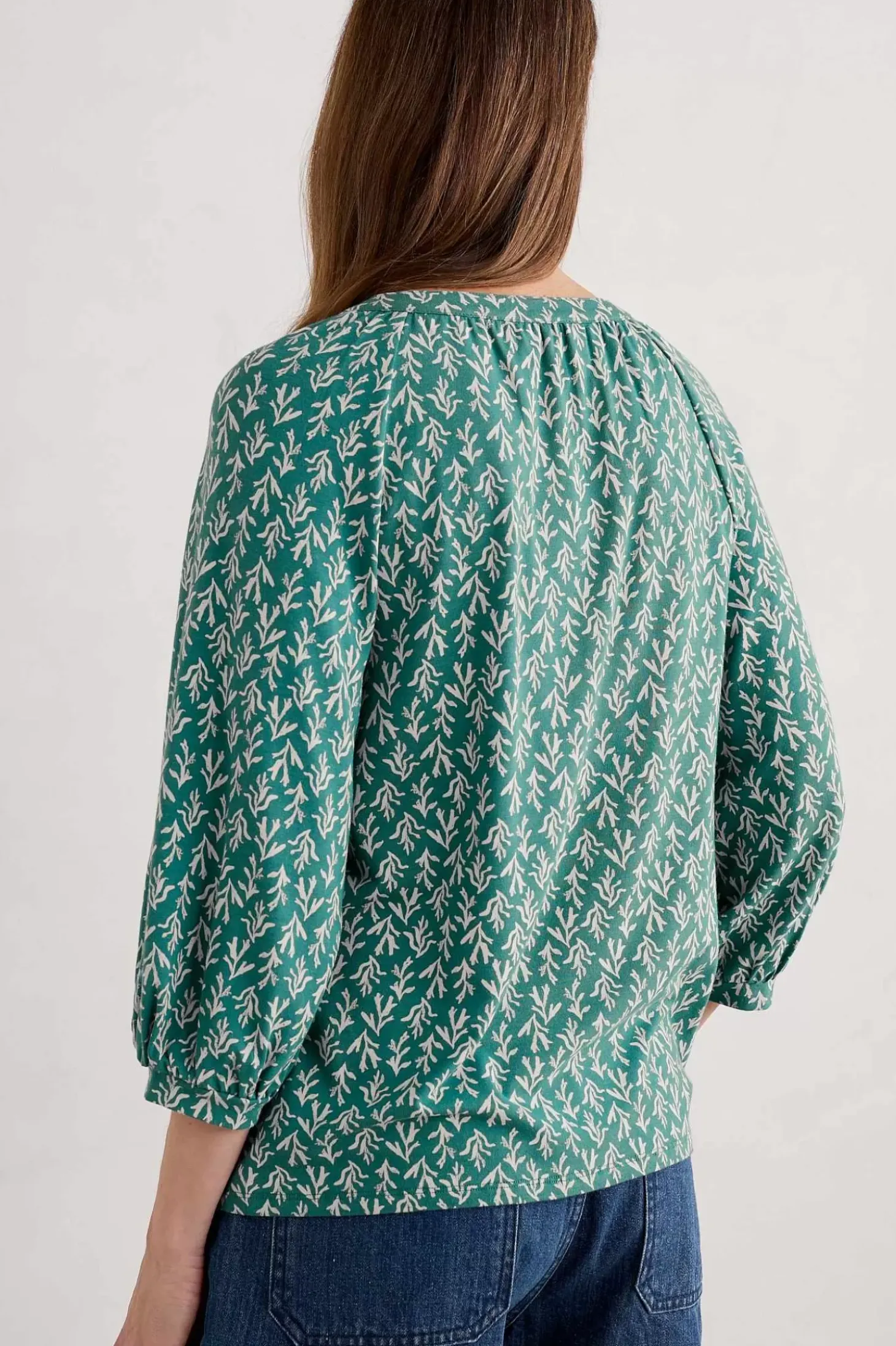 Garlanding Jersey Top