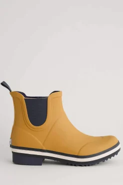 Sand Bay Wellies